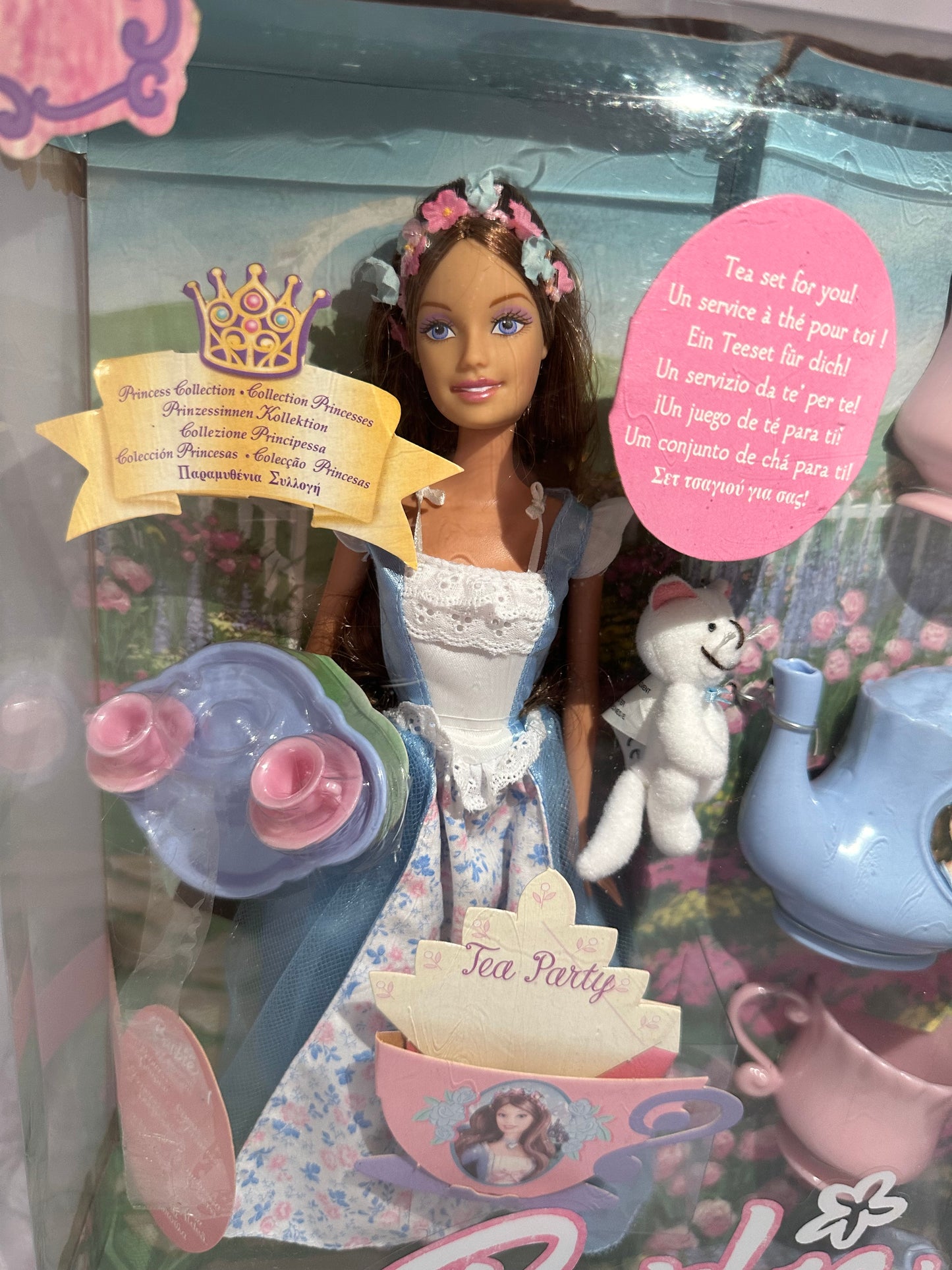 Barbie princess and the pauper Erika tea party set