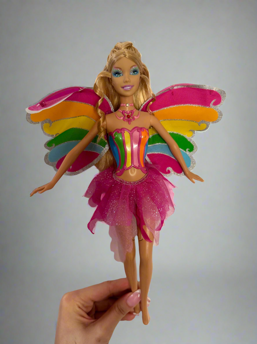 Barbie la magie de l'arc-en-ciel Elina 2007