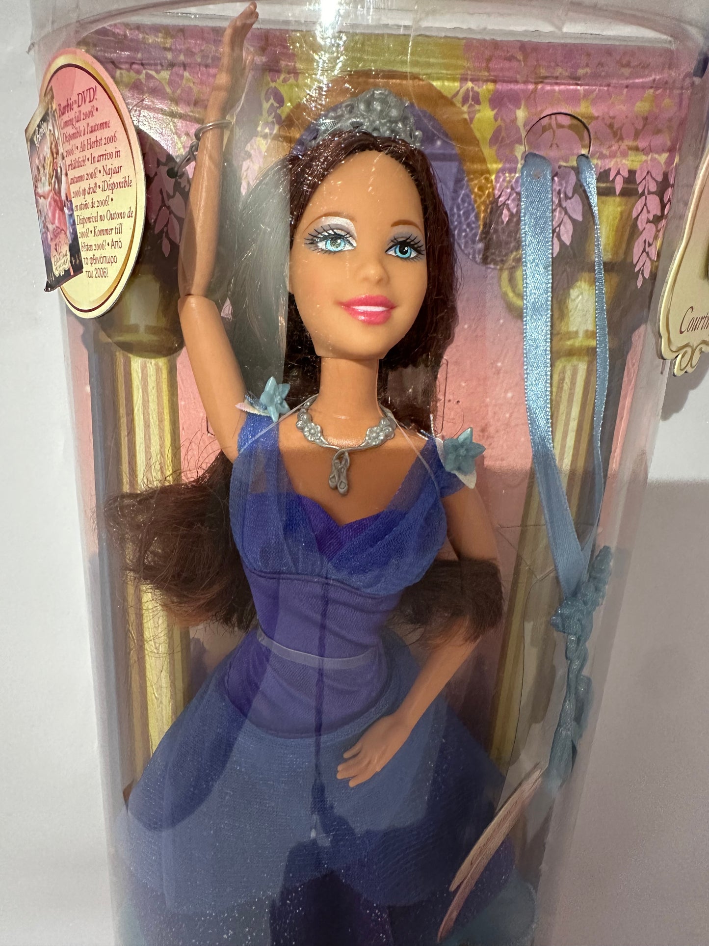 Barbie 12 dancing princesses Courtney