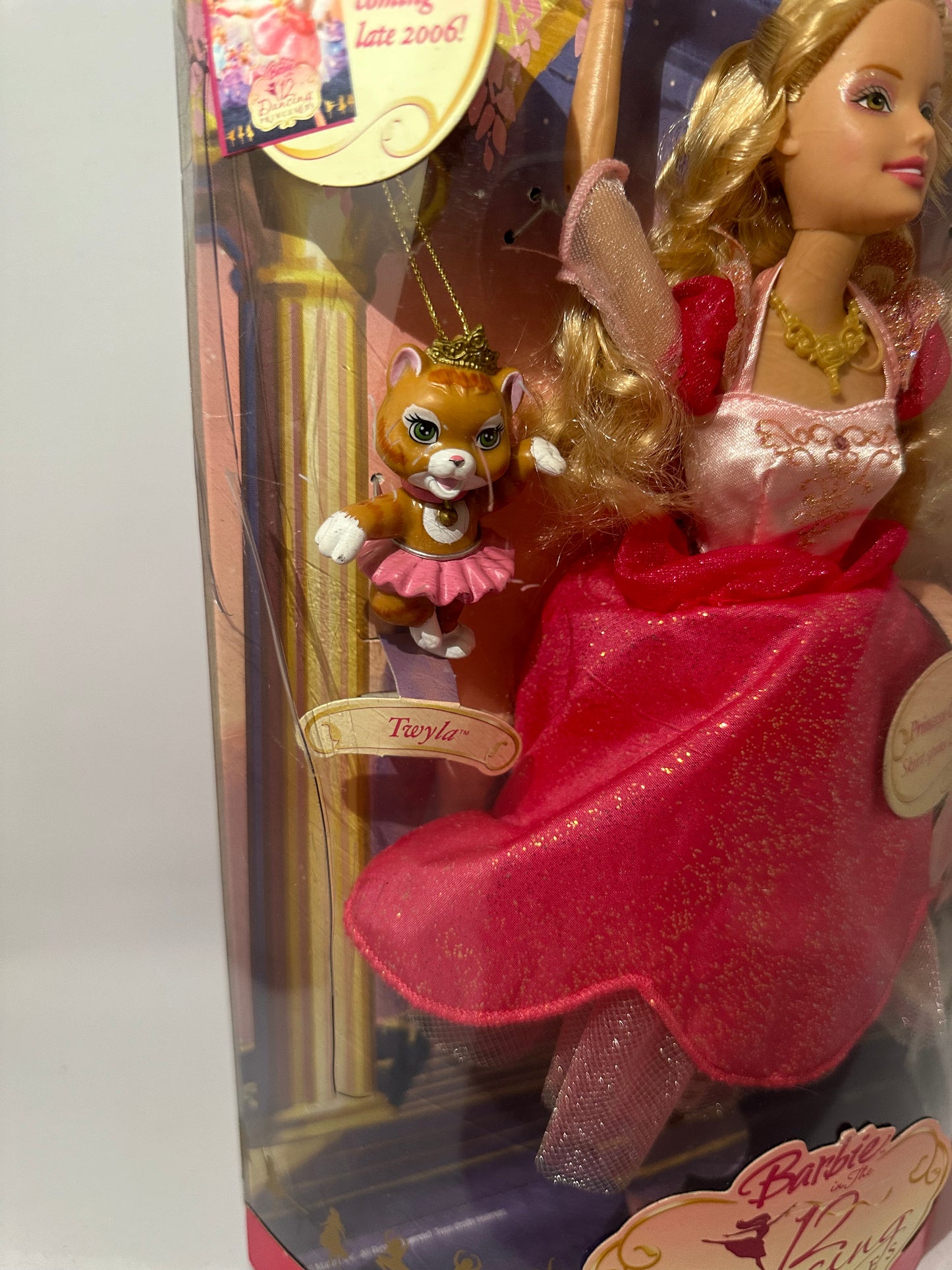 Barbie et les 12 princesses dansantes Geneviève 2006