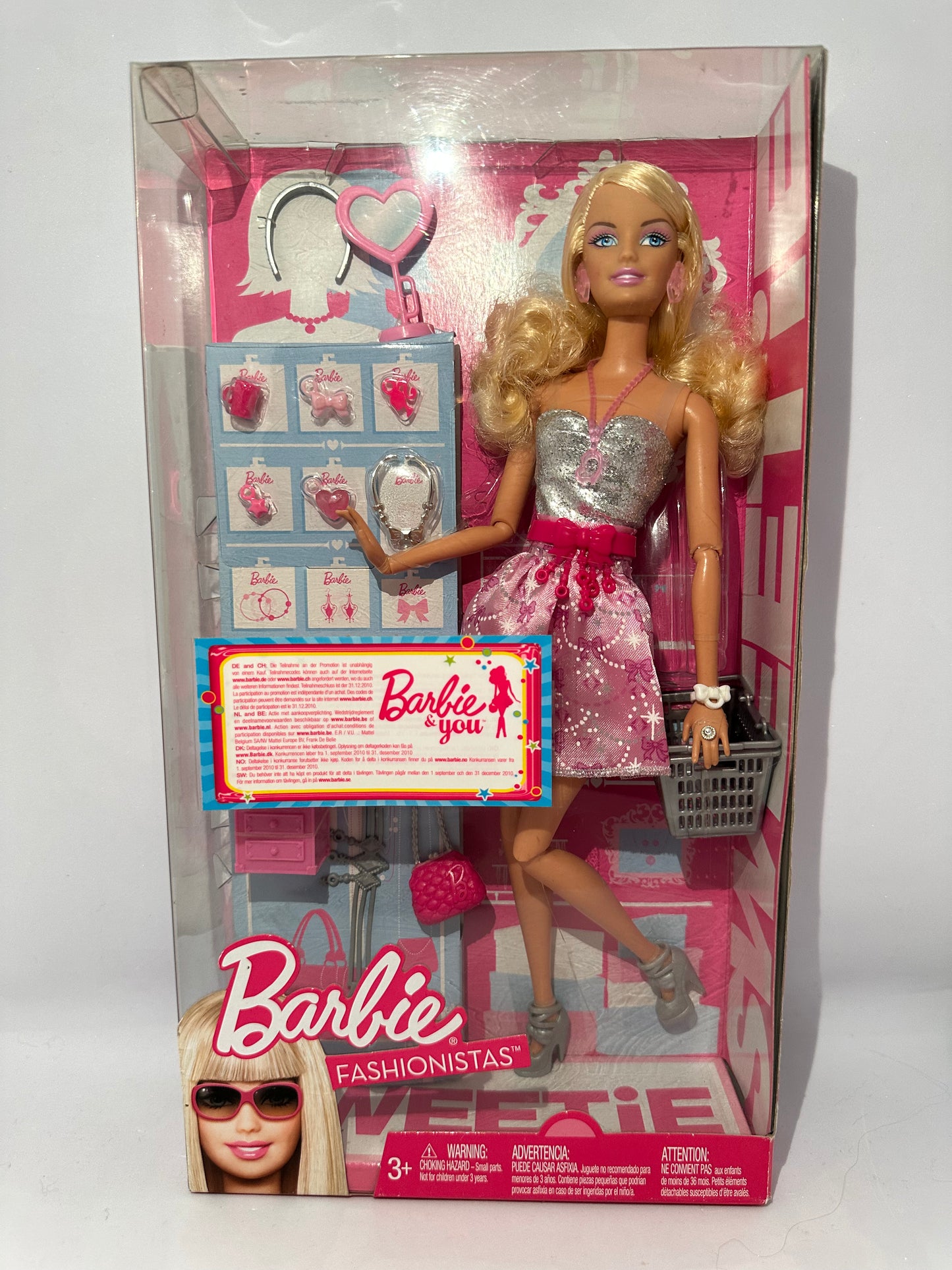 Barbie fashionistas 2009 #ma puce