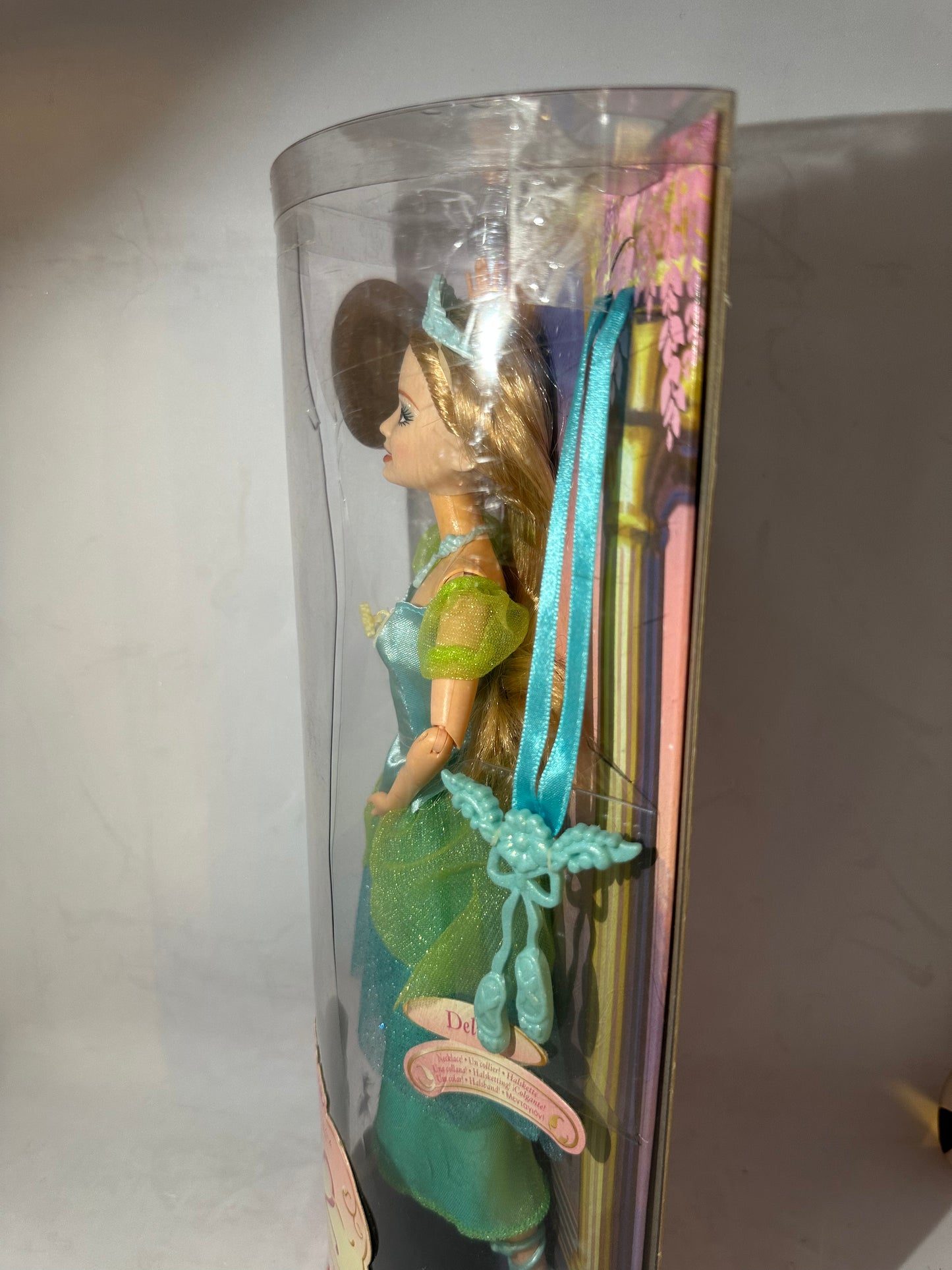 Barbie and the 12 dancing princesses Delia 2006