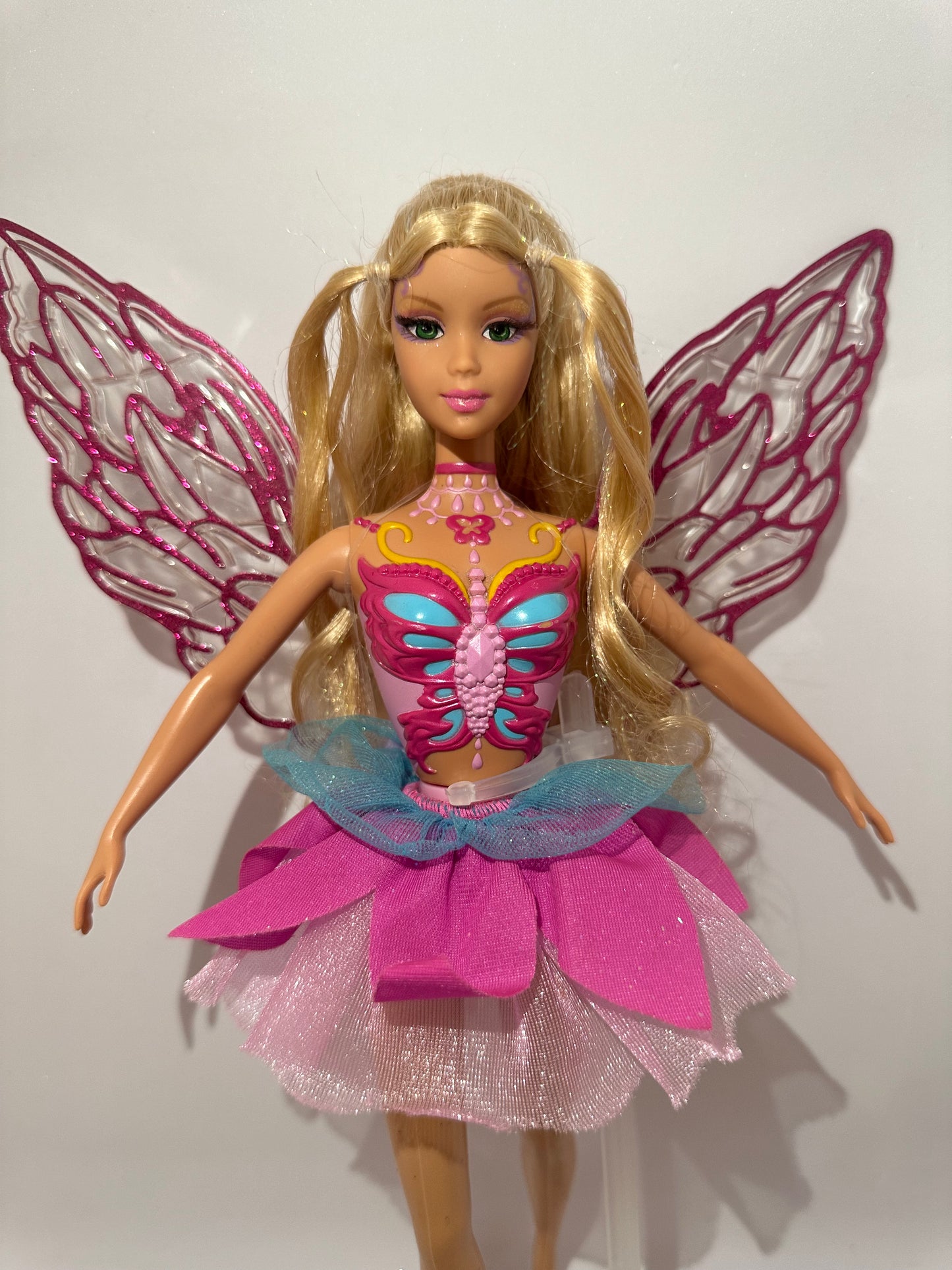[NEW] Barbie rainbow magic Elina rare version