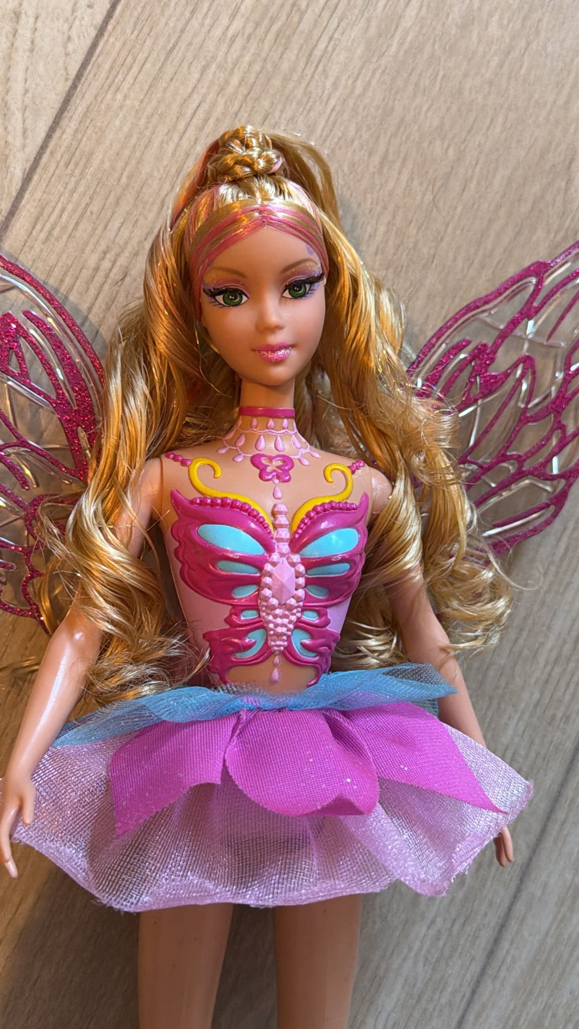 Barbie rainbow magic Elina Rare