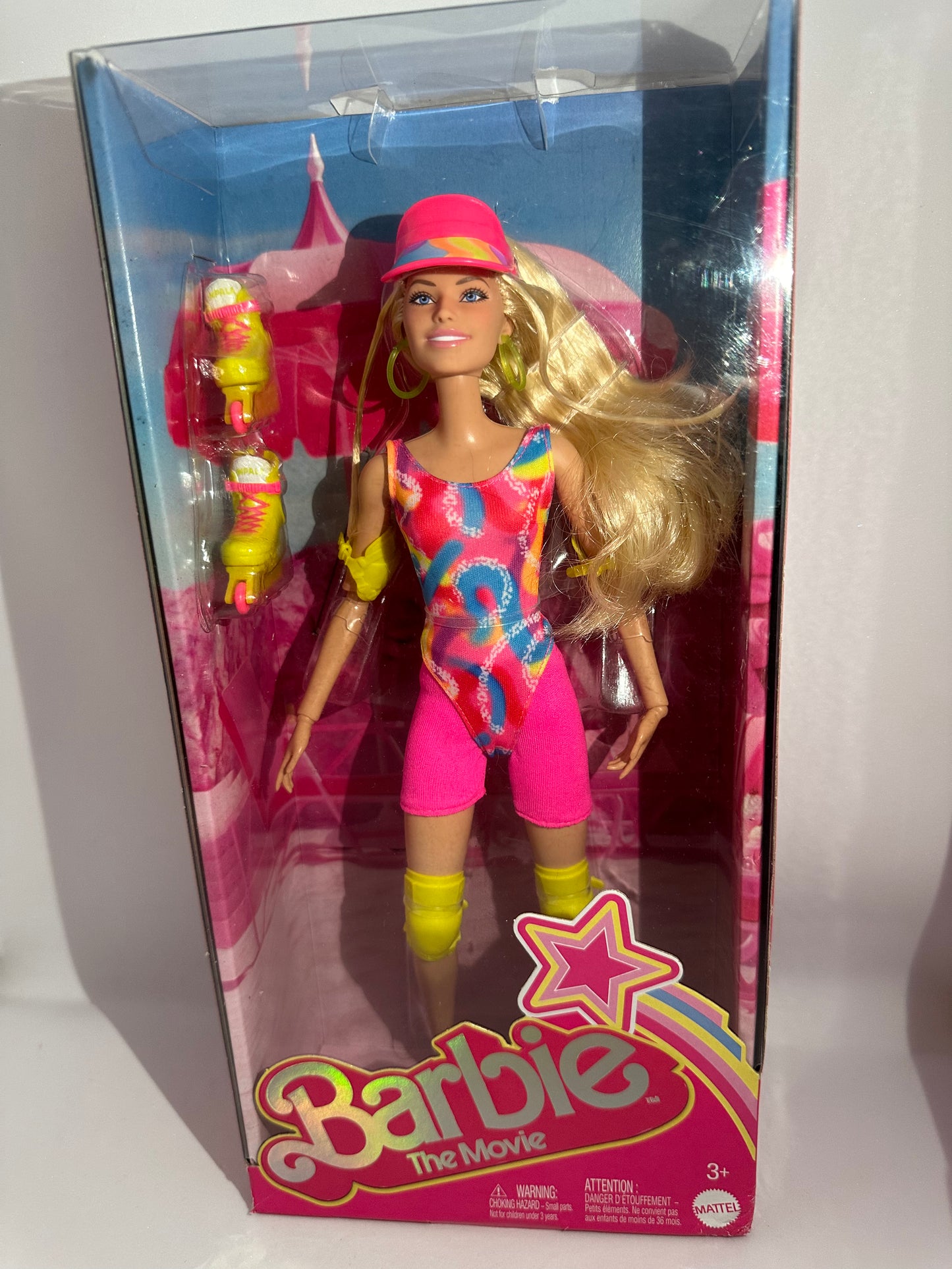 Barbie the movie Margot Robbie roller skate 2023