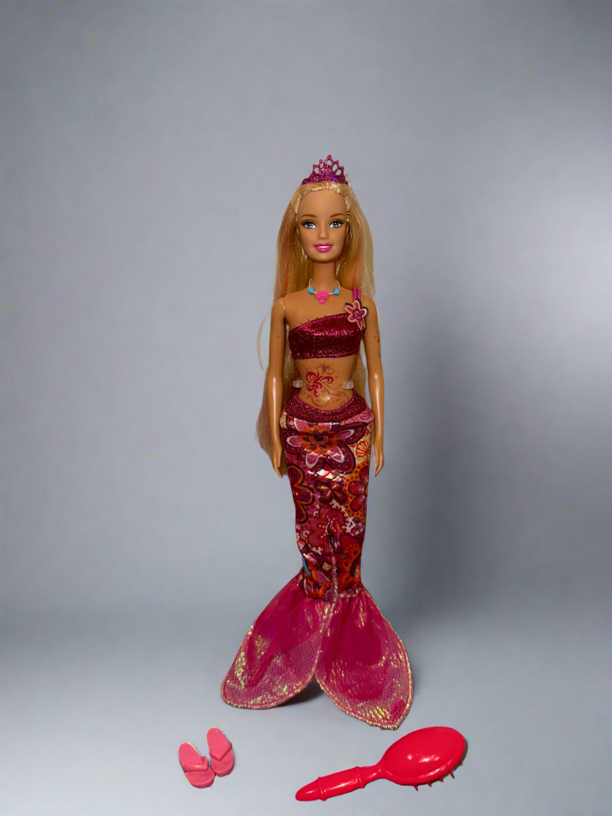 Barbie in a mermaid tale Merliah 2010 deboxed