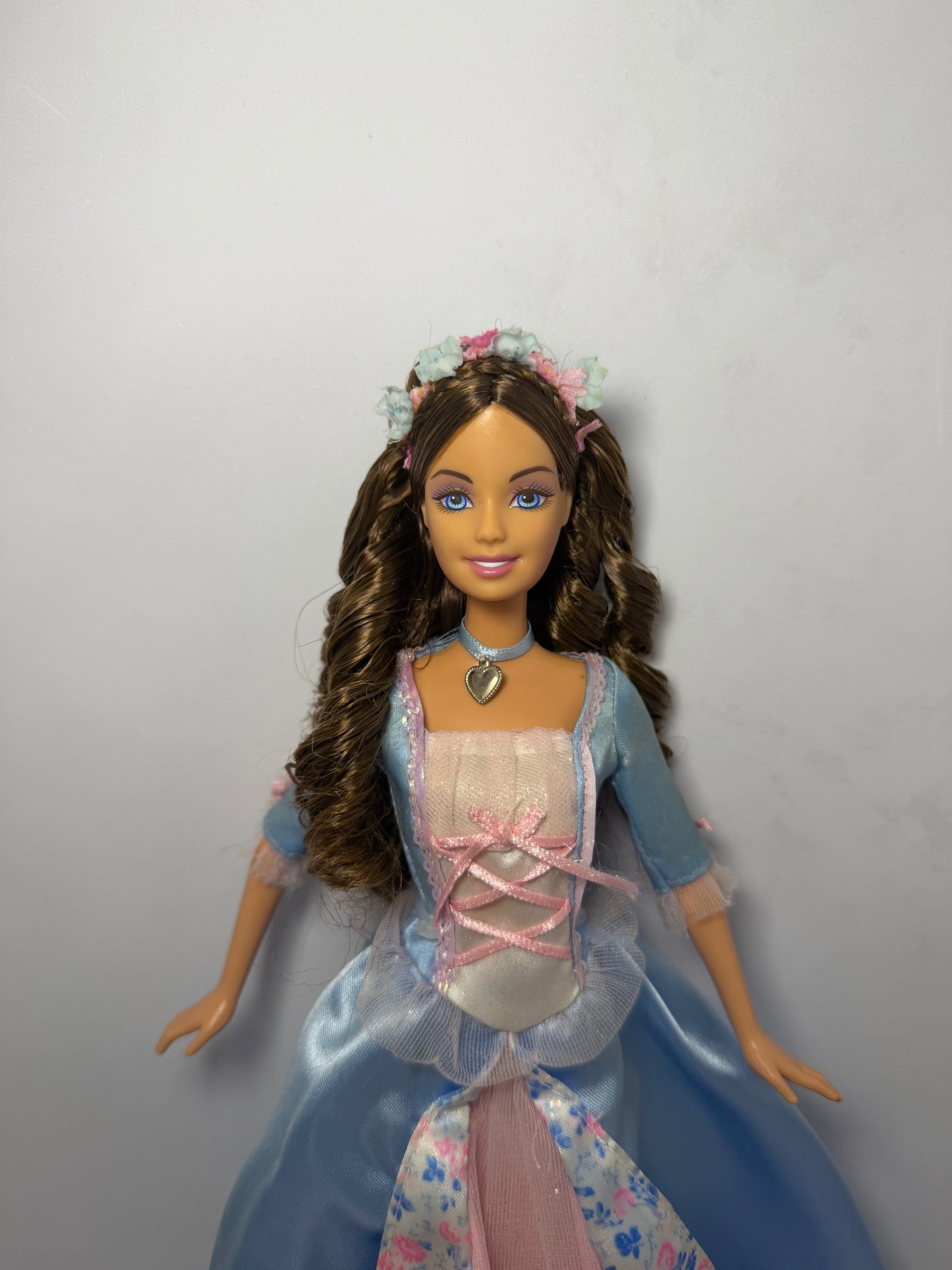 Barbie princess and the pauper  ERIKA 2004 doll
