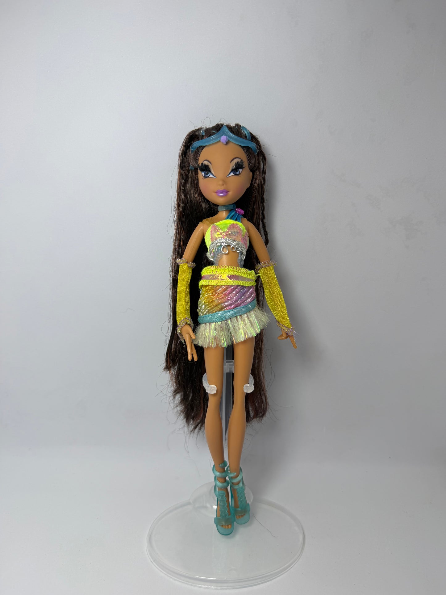 Winx Enchantix Layla/Aisha doll