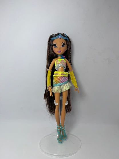 Winx Enchantix Layla/Aisha doll