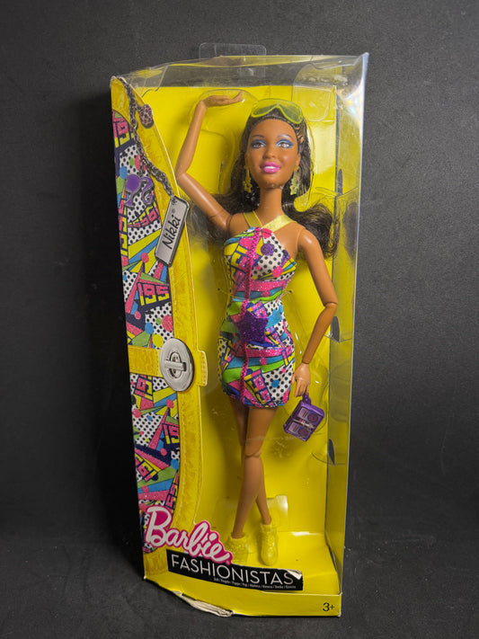 Barbie fashionistas Nikki 2011