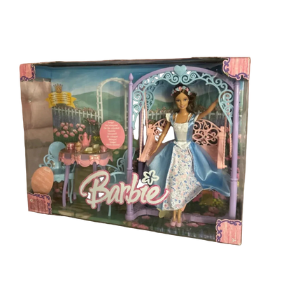 Barbie princess and the pauper Erika tea party set