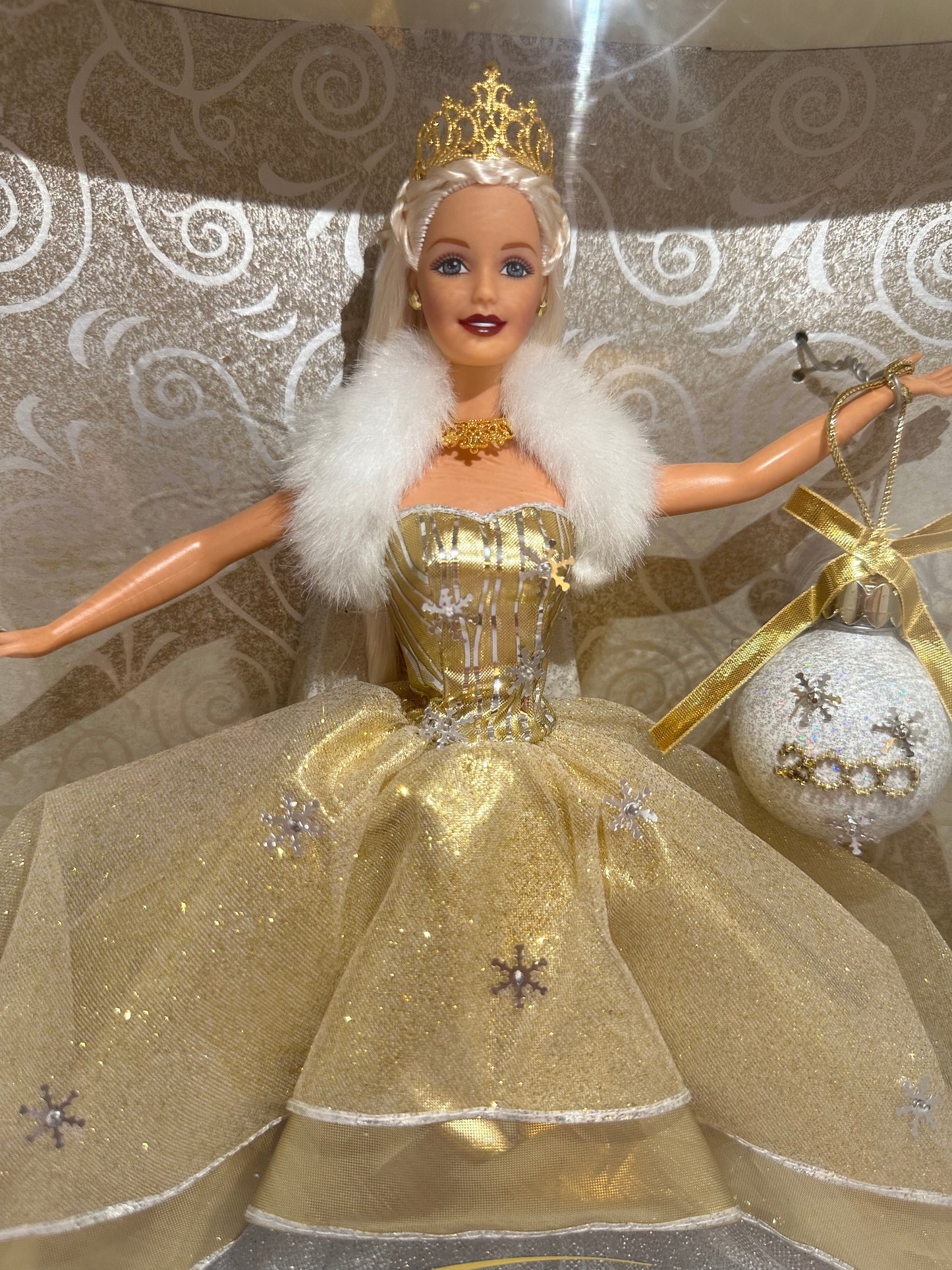 Barbie special 2000 edition celebration Christmas doll